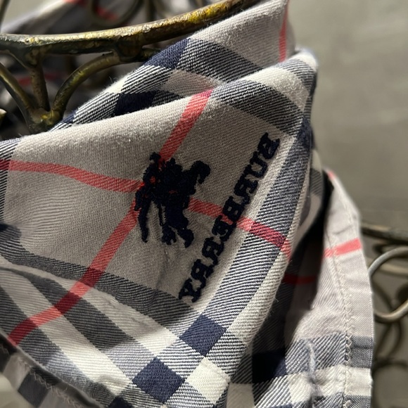 Burberry scarf - gray and blue square 17 1/2 by 17 1/2 cotton - Picture 3 of 7